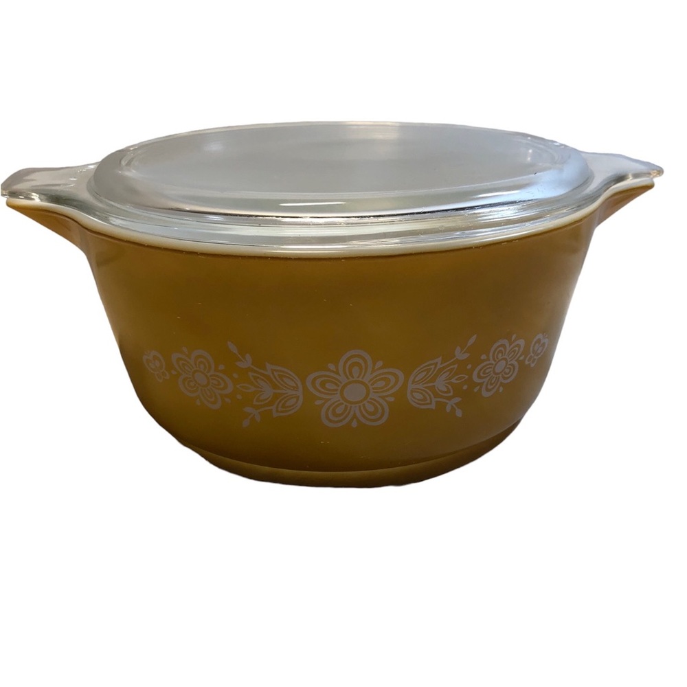 Vintage Pyrex Butterfly Gold Dish with Lid 475-B 1/2 Quart